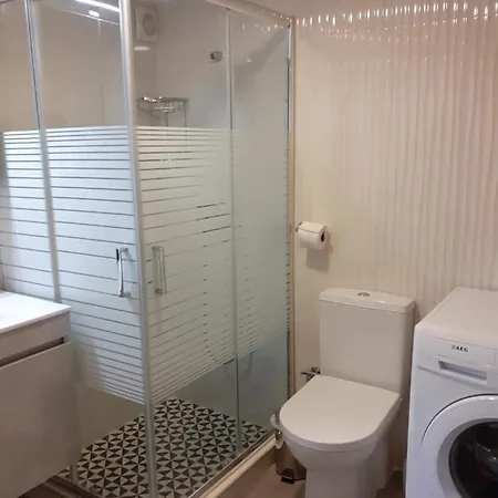 Dom wakacyjny Spacious House 100 Metres From The Beach