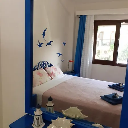 Spacious House 100 Metres From The Beach Pefkochori