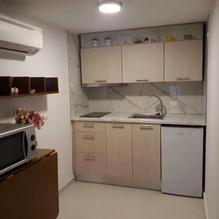 Spacious House 100 Metres From The Beach Dom wakacyjny Pefkochori