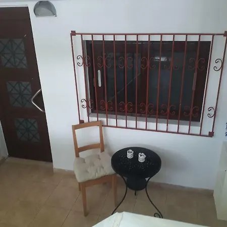 Dom wakacyjny Spacious House 100 Metres From The Beach Pefkochori